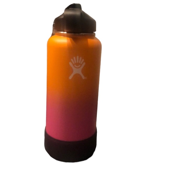 Hydro Flask 32 oz Limited Edition Hawaiian Rainbow with bottle boot - Picture 1 of 5